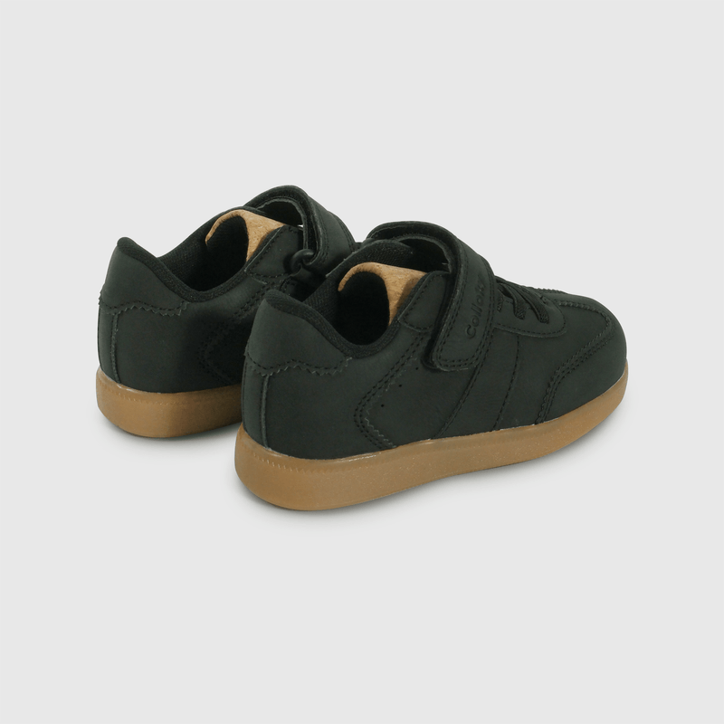 Zapatilla Caminante Lifestyle Unisex Negro Caña Baja con Cordón