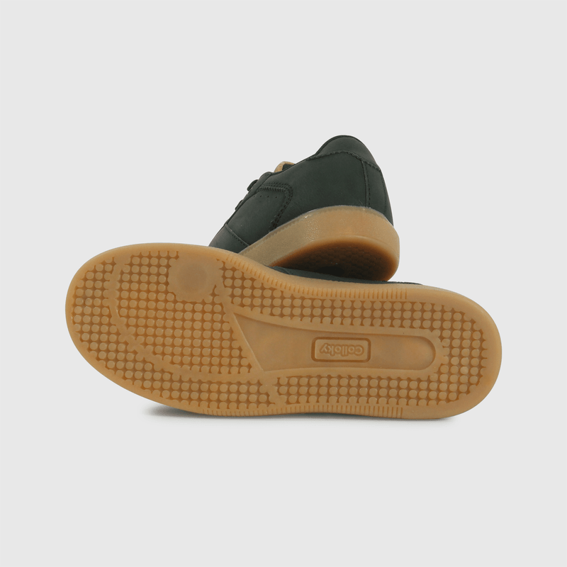 Zapatilla Lifestyle Negra Unisex Caña Baja con Cordón