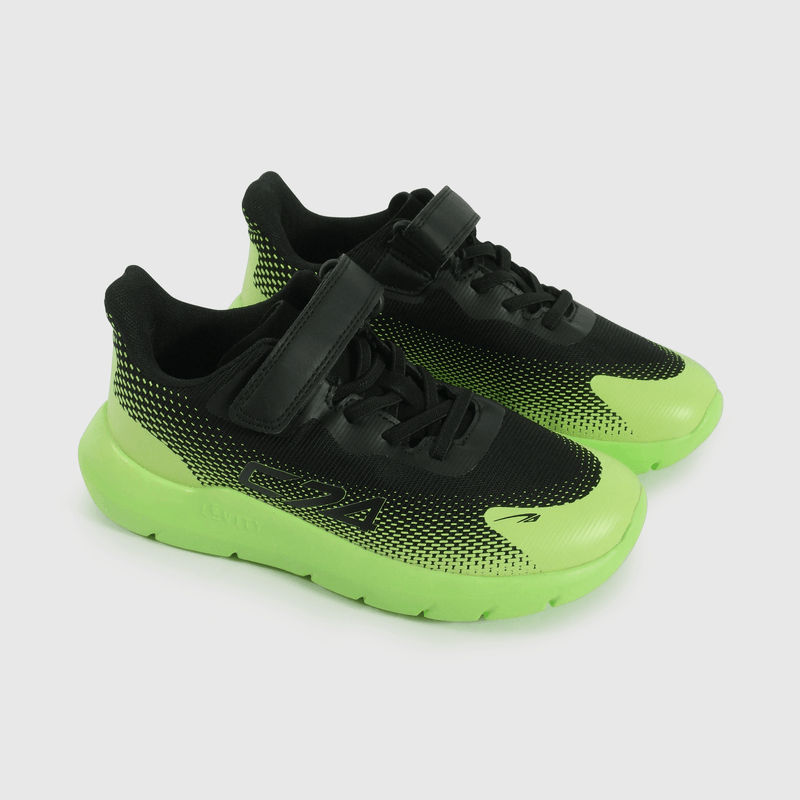 Zapatilla Sport de Niño Negro Caña Baja con Velcro y Cordón