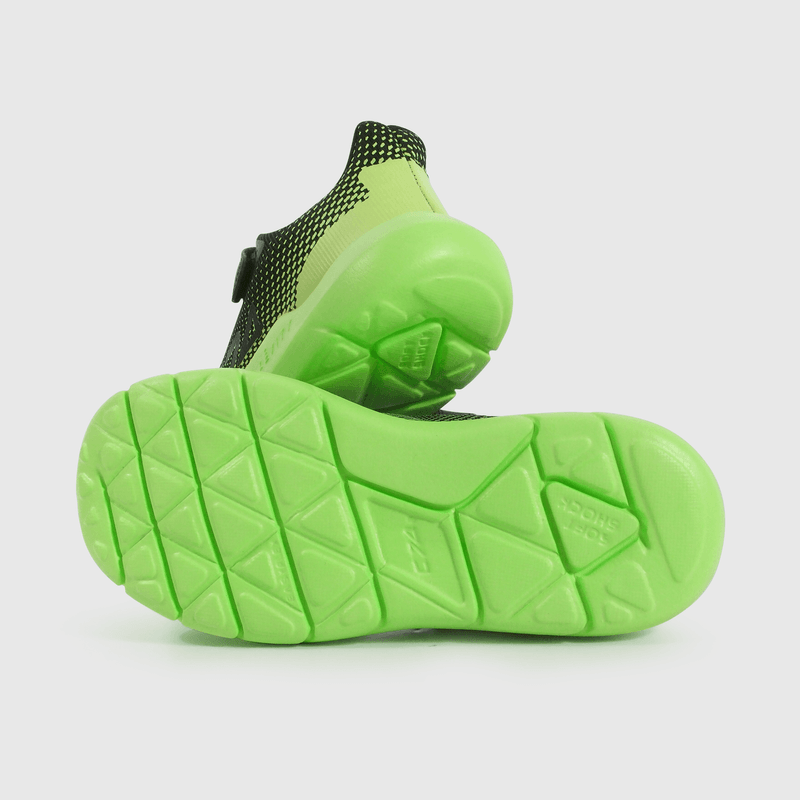 Zapatilla Sport de Niño Negro Caña Baja con Velcro y Cordón