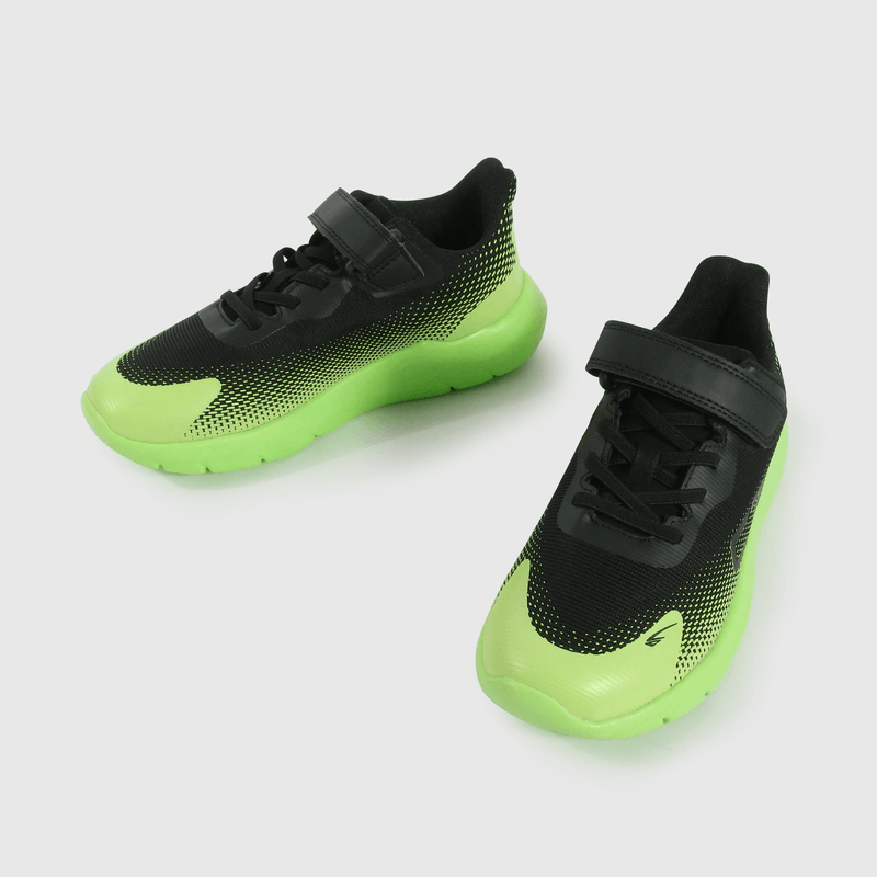 Zapatilla Sport de Niño Negro Caña Baja con Velcro y Cordón