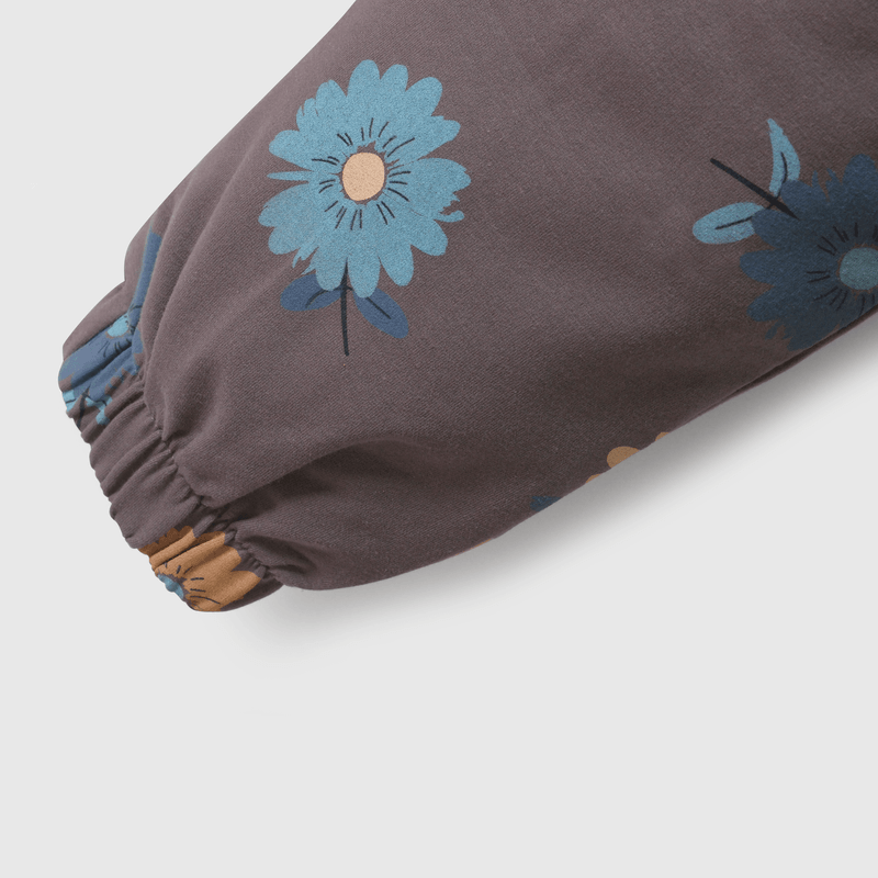 Buzo negro con flores para niños, estilo y comodidad