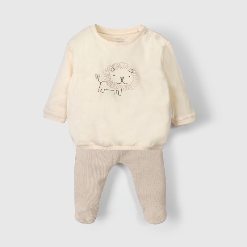 Conjunto suave beige con león para guaguas