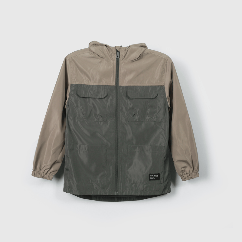 Chaqueta corta viento café para niños, estilo y protección
