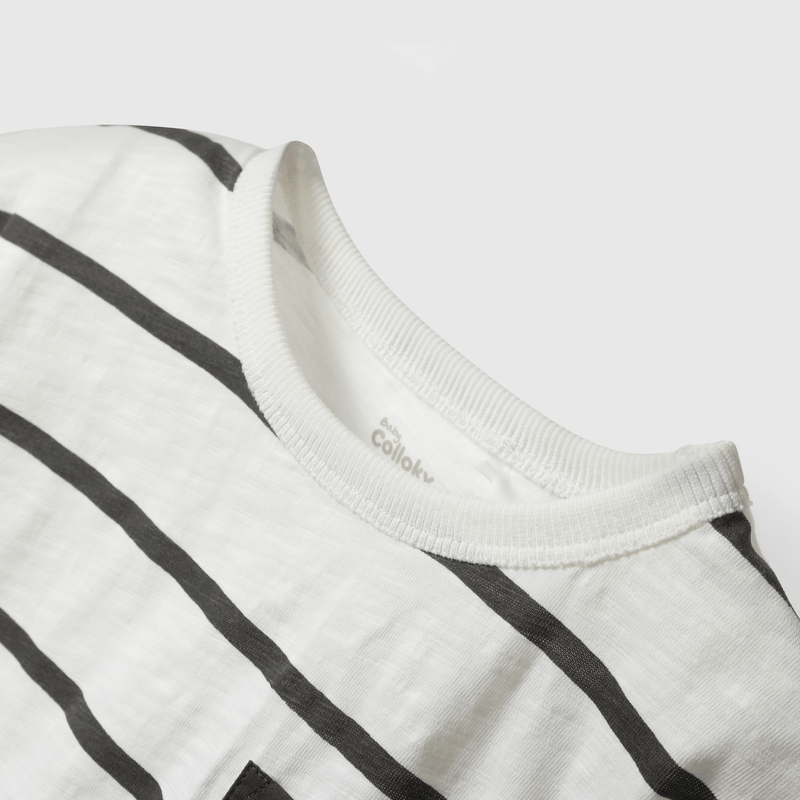 Polera rayada blanca para niños, estilo fresco y divertido