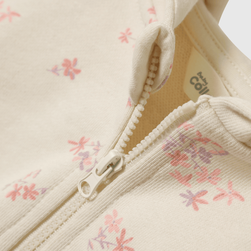 Polerón crema con flores para niñas encantadoras y cómodas