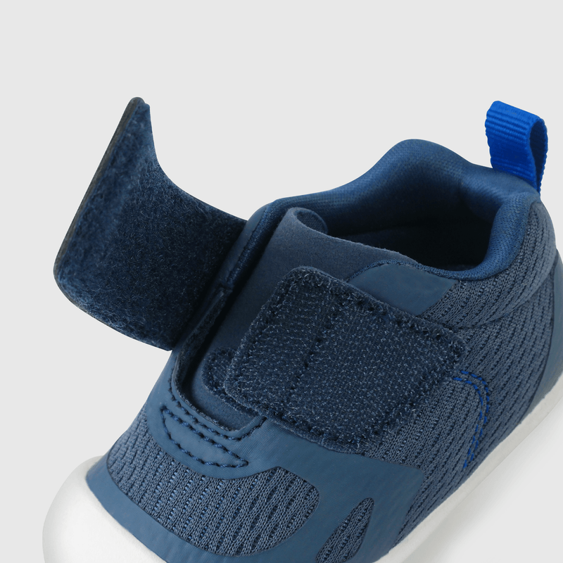 Zapatilla Azul de Niño