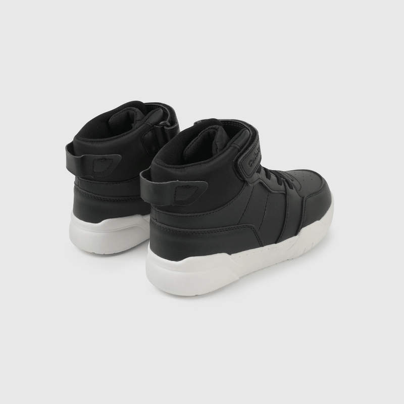 Zapatilla Lifestyle Negra de Niño