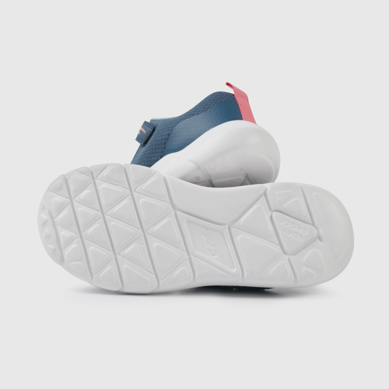Zapatilla deportiva azul para niña, comodidad y estilo