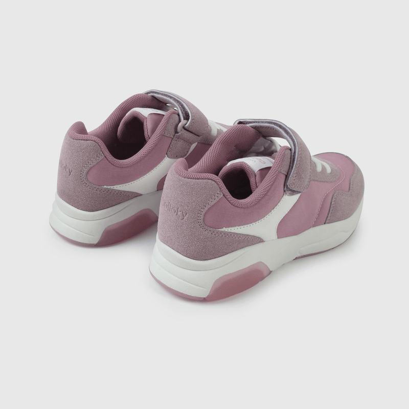Zapatilla niña morada con luces, comodidad y estilo