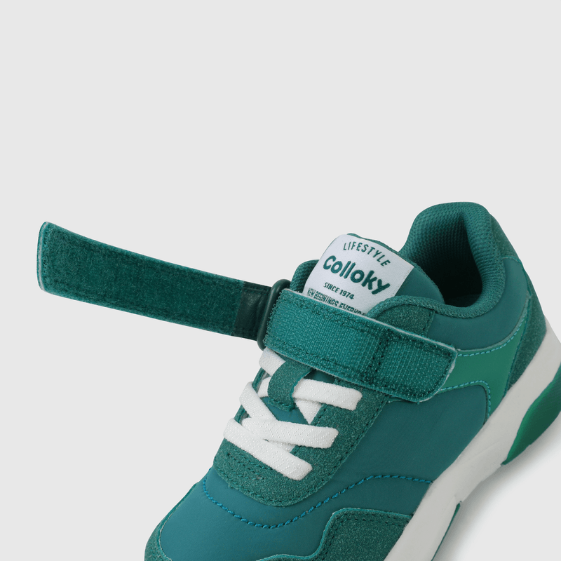 Zapatilla verde con luces para niños caminantes