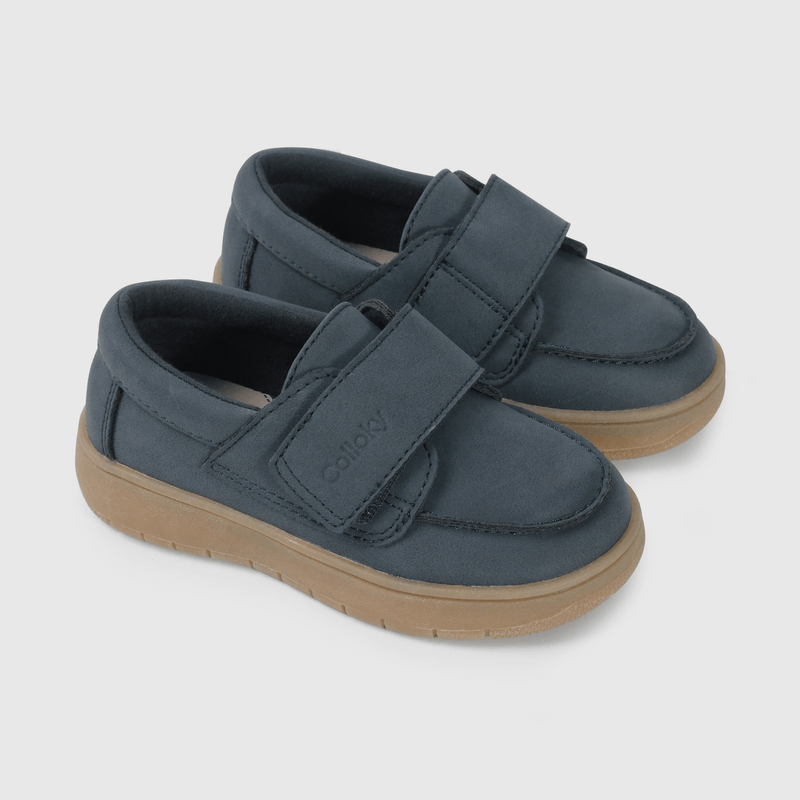 Zapato azul para niño, comodidad y estilo en cada paso