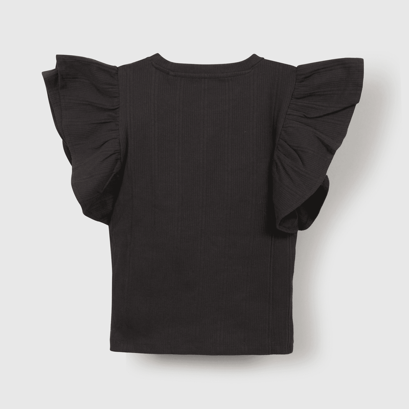 Polera negra con vuelos para niña, estilo y comodidad
