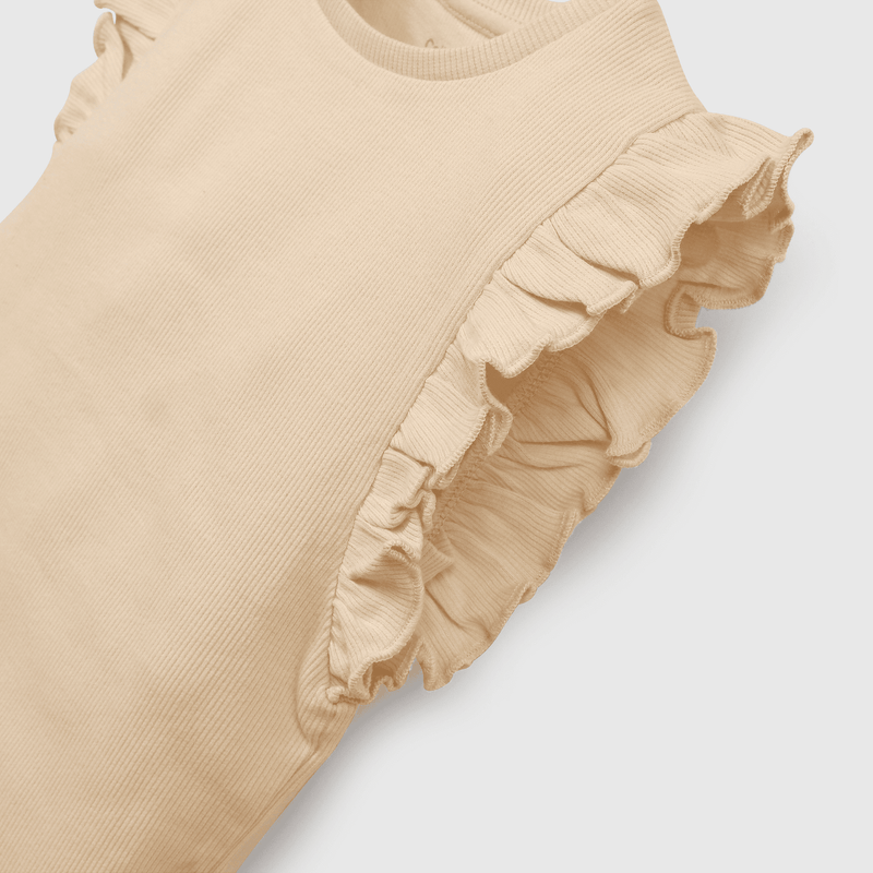 Polera elegante y cómoda para niña en color beige