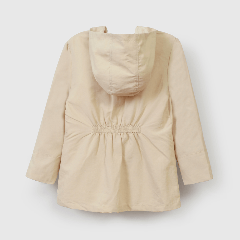 Chaqueta beige para niños, estilo y comodidad