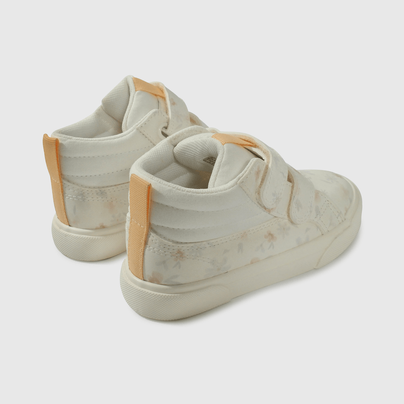 Zapatilla Lifestyle Blanca de Niña