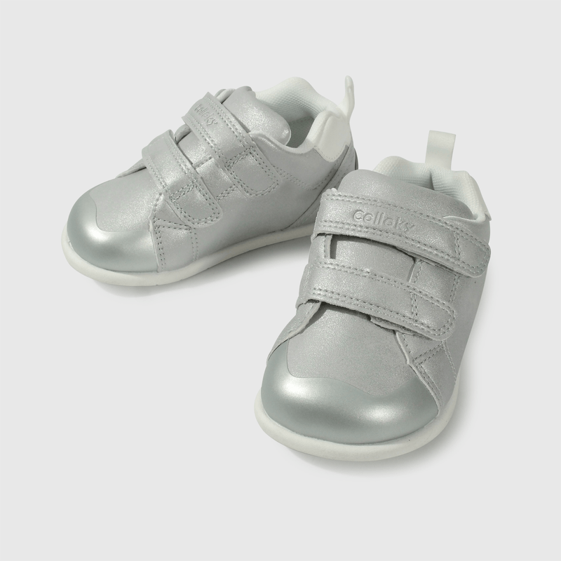 Zapatilla Plateada para Niña, comodidad y estilo