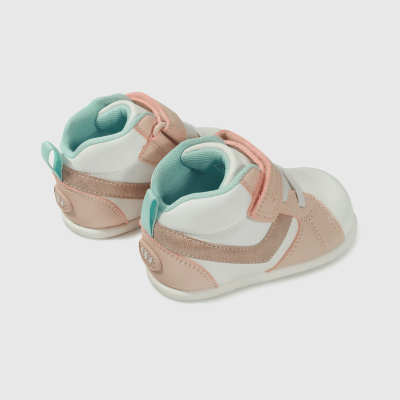 Zapatilla Rosada para Niña, comodidad y estilo