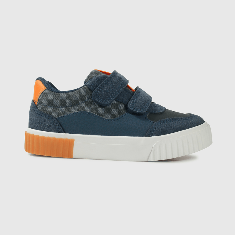 Zapatilla azul para niño, comodidad y estilo