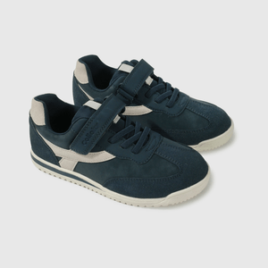 Zapatillas azules para niños, comodidad y estilo