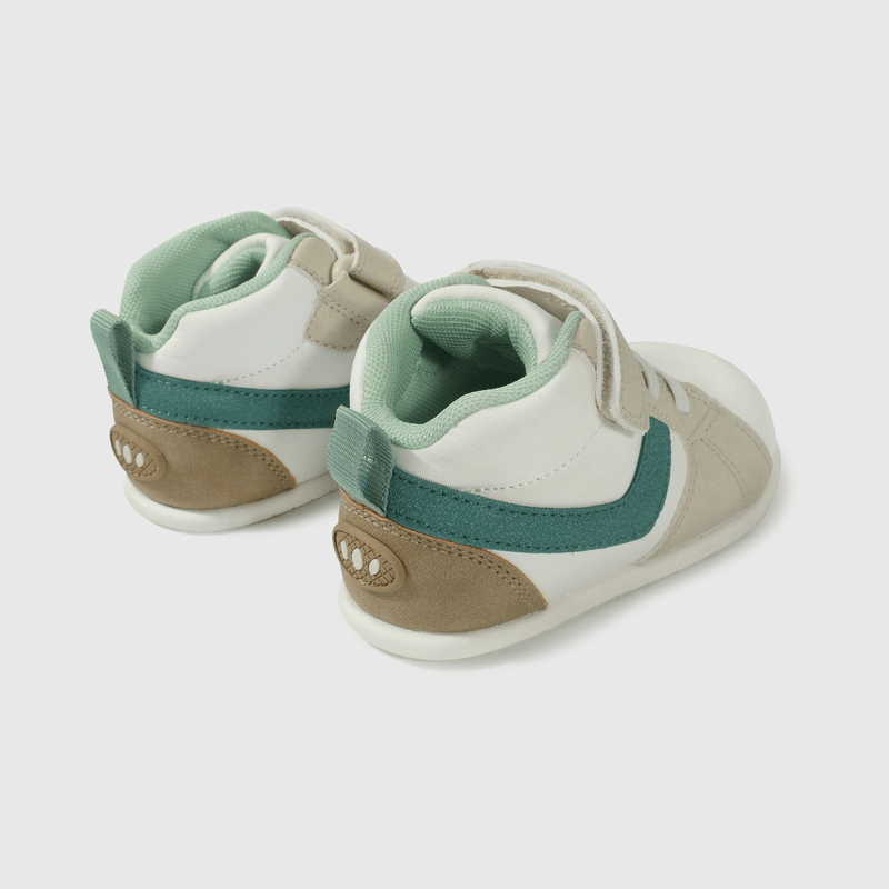 Zapatilla Lifestyle Beige de Niño