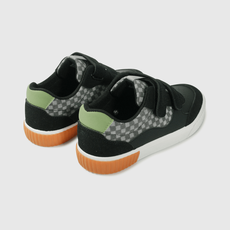 Zapatilla Lifestyle Negra de Niño