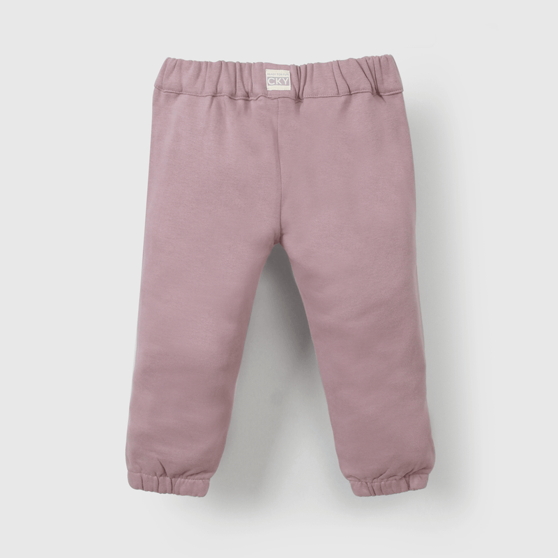 Buzo cómodo y suave para niña en morado