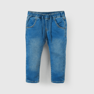 Jeans azul para niños, comodidad y estilo