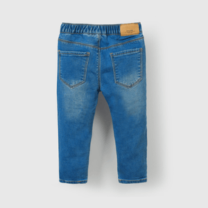 Jeans azul para niños, comodidad y estilo