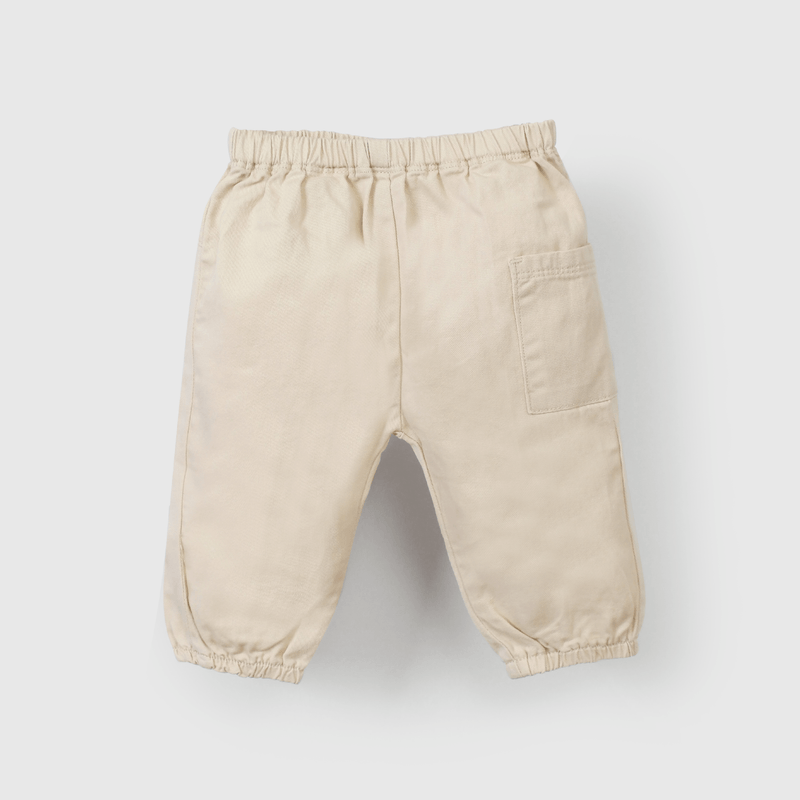 Pantalón beige para guagua, suave y cómodo
