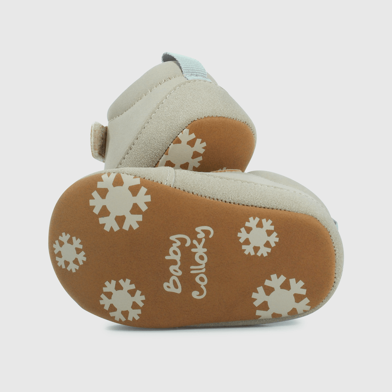 Botín suave beige para guagua, estilo y confort