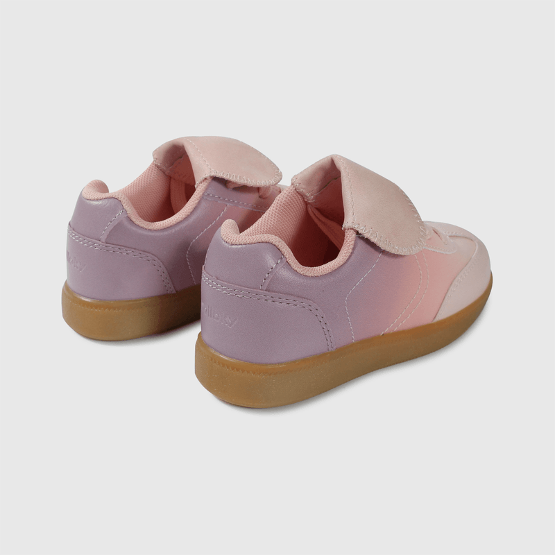 Zapatilla rosa y lila para niña, comodidad y estilo