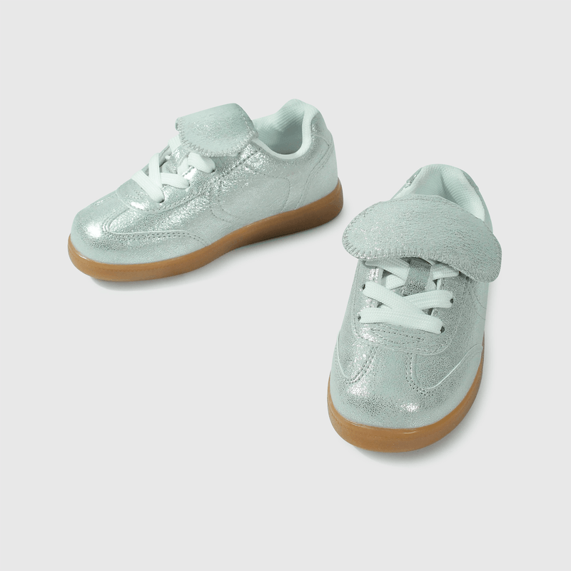 Zapatilla Plateada para Niña, comodidad y estilo