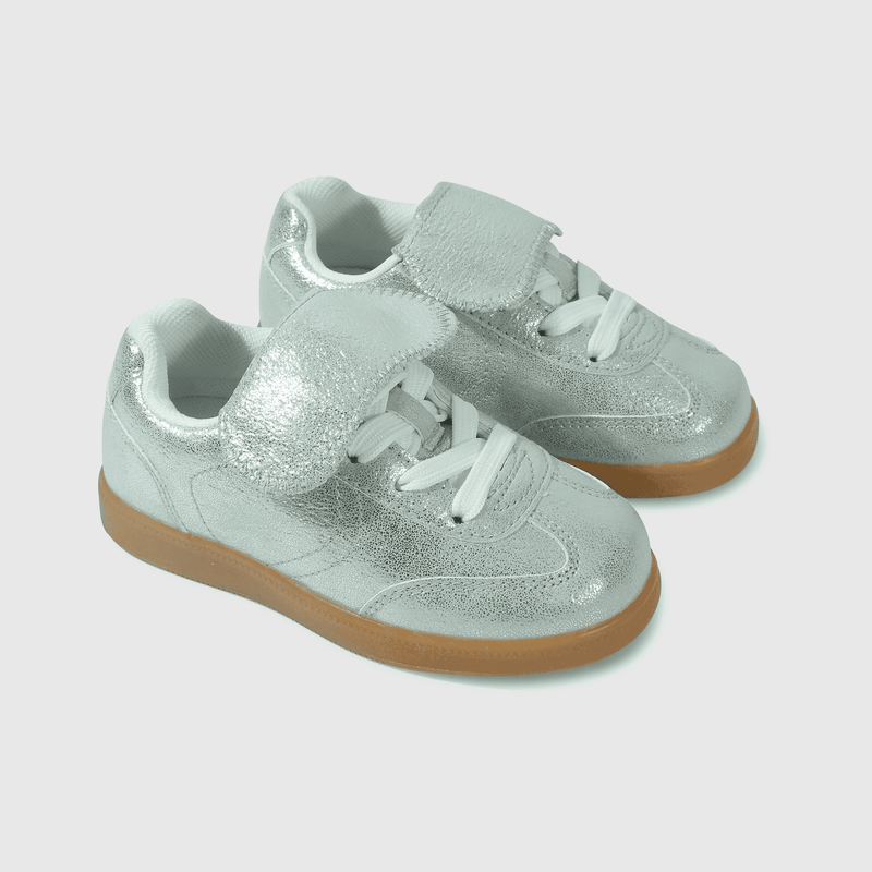 Zapatilla Lifestyle Plateada de Niña
