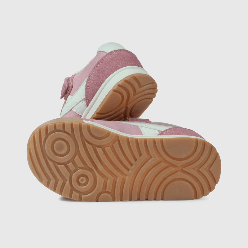 Zapatilla Rosada para Niña, estilo y comodidad