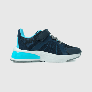 Zapatillas deportivas azules para niños activos y felices