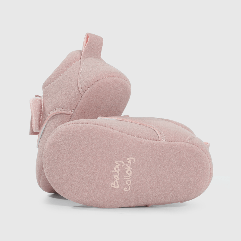 Zapato rosado para guagua, diseño tierno y cómodo