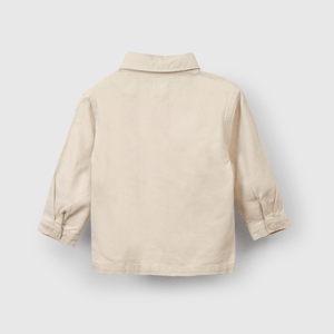 Sobrecamisa beige para niños, estilo y comodidad