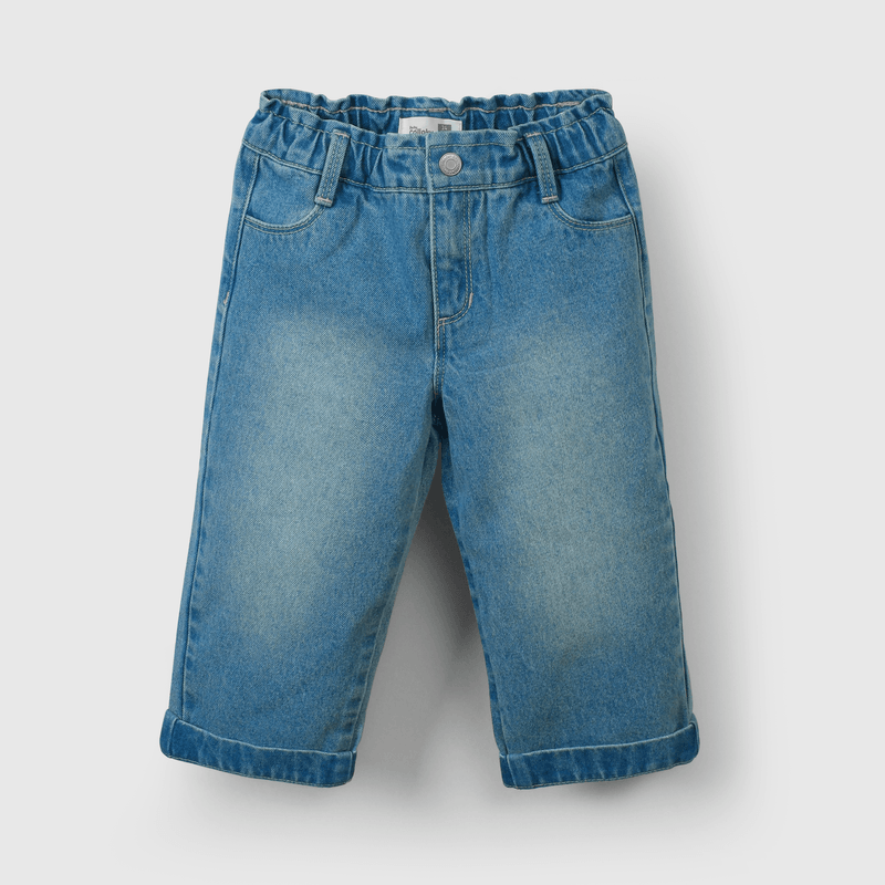 Jeans de mezclilla azul para niños cómodos y estilosos