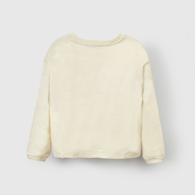 Polera amarilla con flor para niña, estilo único y cómodo