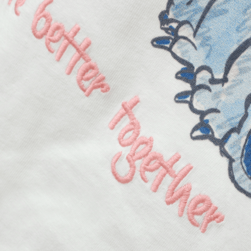 Polera blanca Lilo y Stitch para niños, cómoda y divertida