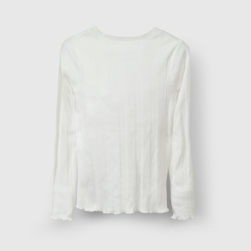 Polera blanca para niños, estilo y comodidad