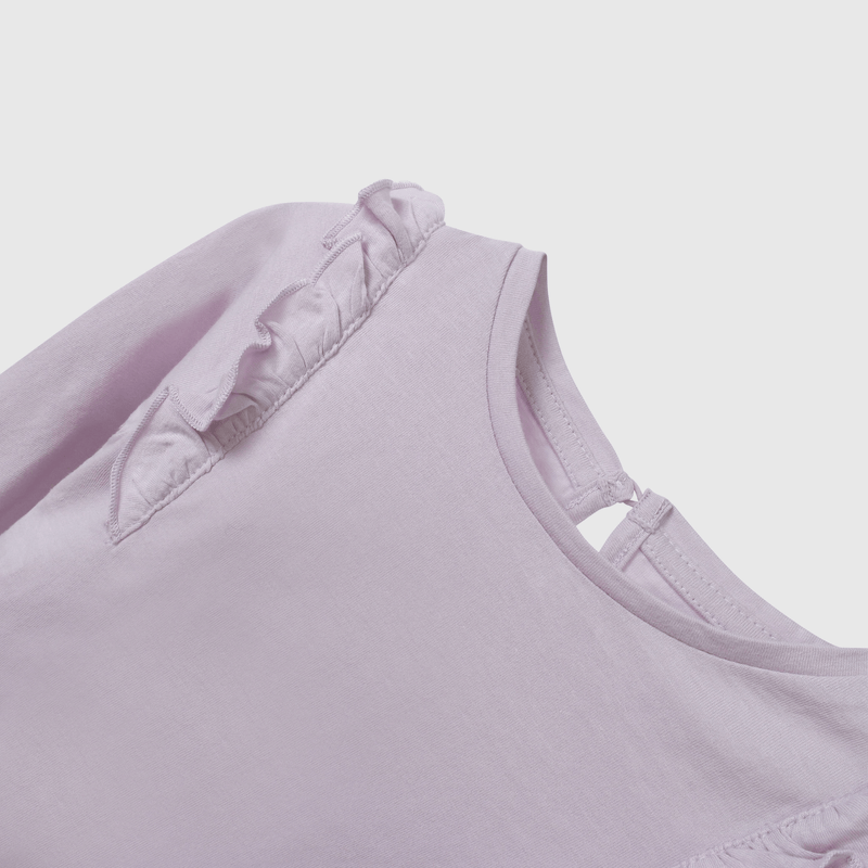 Polera niña morada con vuelos encantadores para tu pequeña