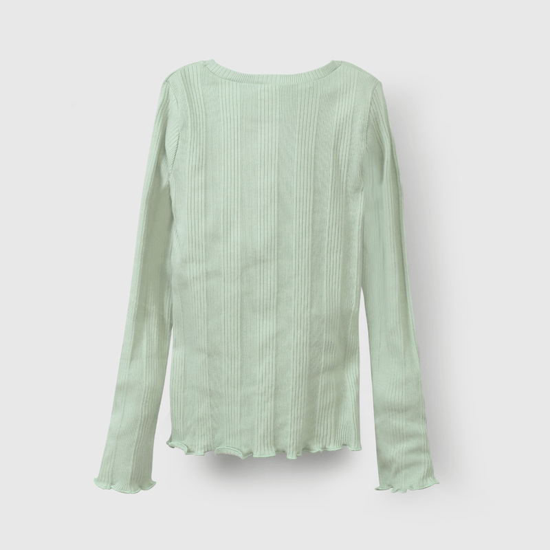 Polera cómoda y fresca para niños en verde