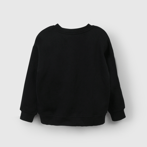 Polerón oscuro para niños, estilo y comodidad