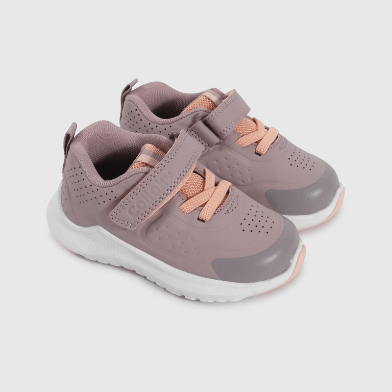 Zapatilla morada para niña, perfecta para primeros pasos