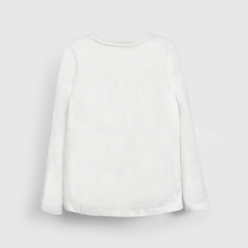 Polera blanca con perro para niños llenos de alegría