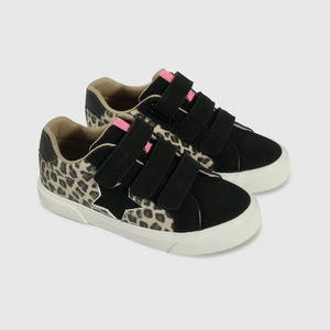 Zapatillas negras para niños, estilo y comodidad