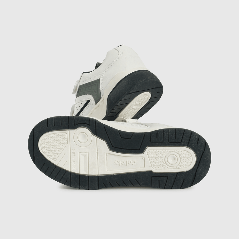 Zapatilla blanca con luces para niños activos y felices