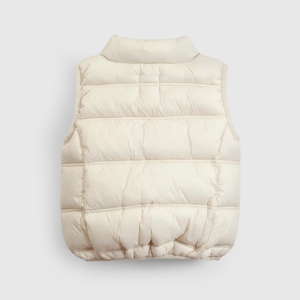 Chaleco acolchado beige para niños, estilo y calidez